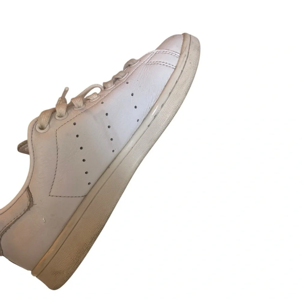Adidas Leather Sneakers I Size: 7